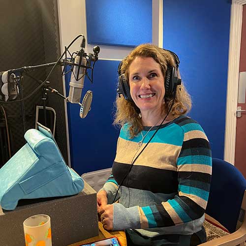 Lucia Knight narrating at Landen Park Studio